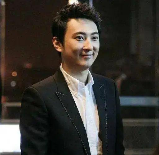 娱乐爆料吕长隆是谁,吕长隆是谁? 第3张 娱乐爆料吕长隆是谁,吕长隆是谁? 第3张